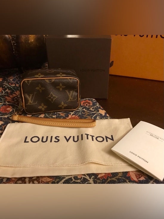 Louis Vuitton Handbags - Louis Vuitton Trousse Wapity